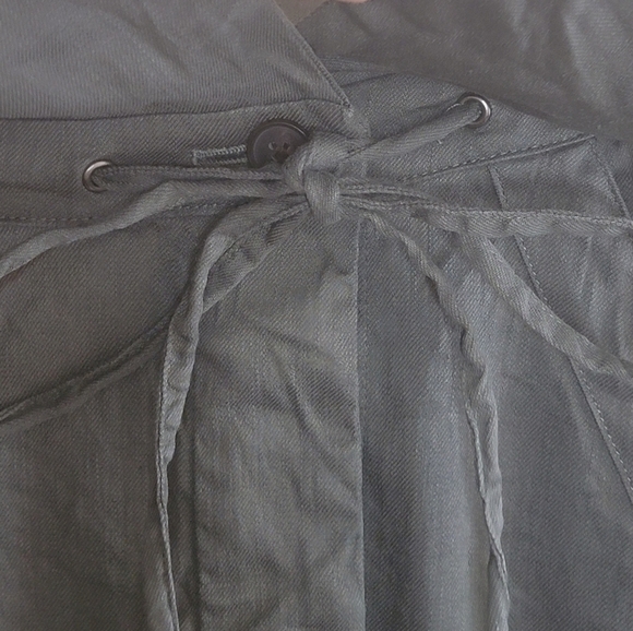 Vince | Green Linen Blend Mini Skirt with Foldover Waist Size 2 - Picture 4 of 6